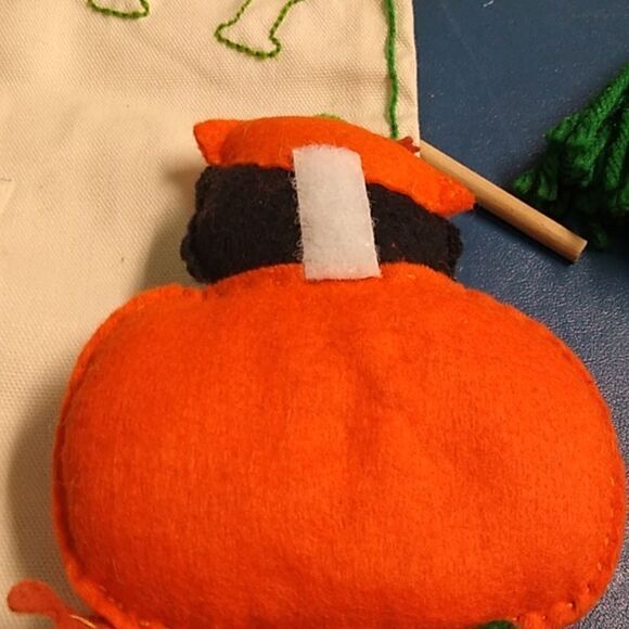 Holiday Calendar Handmade Embroidered Felt/Stuffed Holiday Wall Hanging - Picture 3 of 9